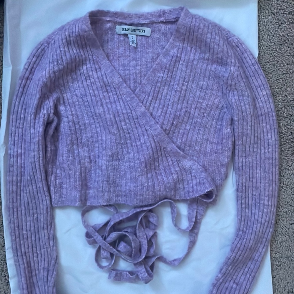 urban cropped sweater